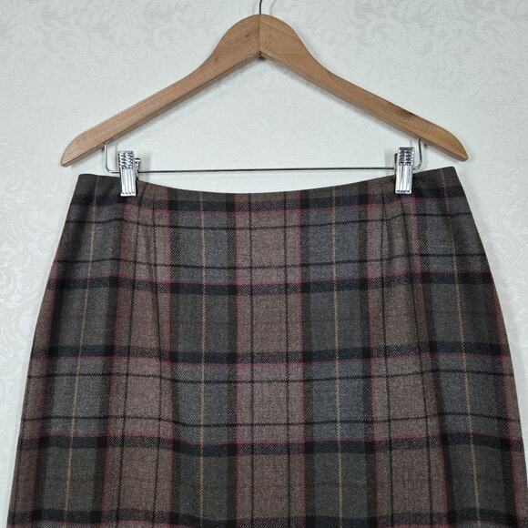 VTG Casual Corner 100% Wool Skirt sz XL* Brown Green Plaid Preppy READ - Picture 2 of 16